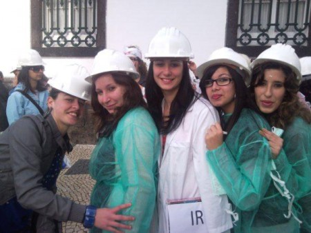 Da esquerda para a direita, Formadora Catarina Rita, Raquel, Vanessa, Sara, Josefa e Rafaela.